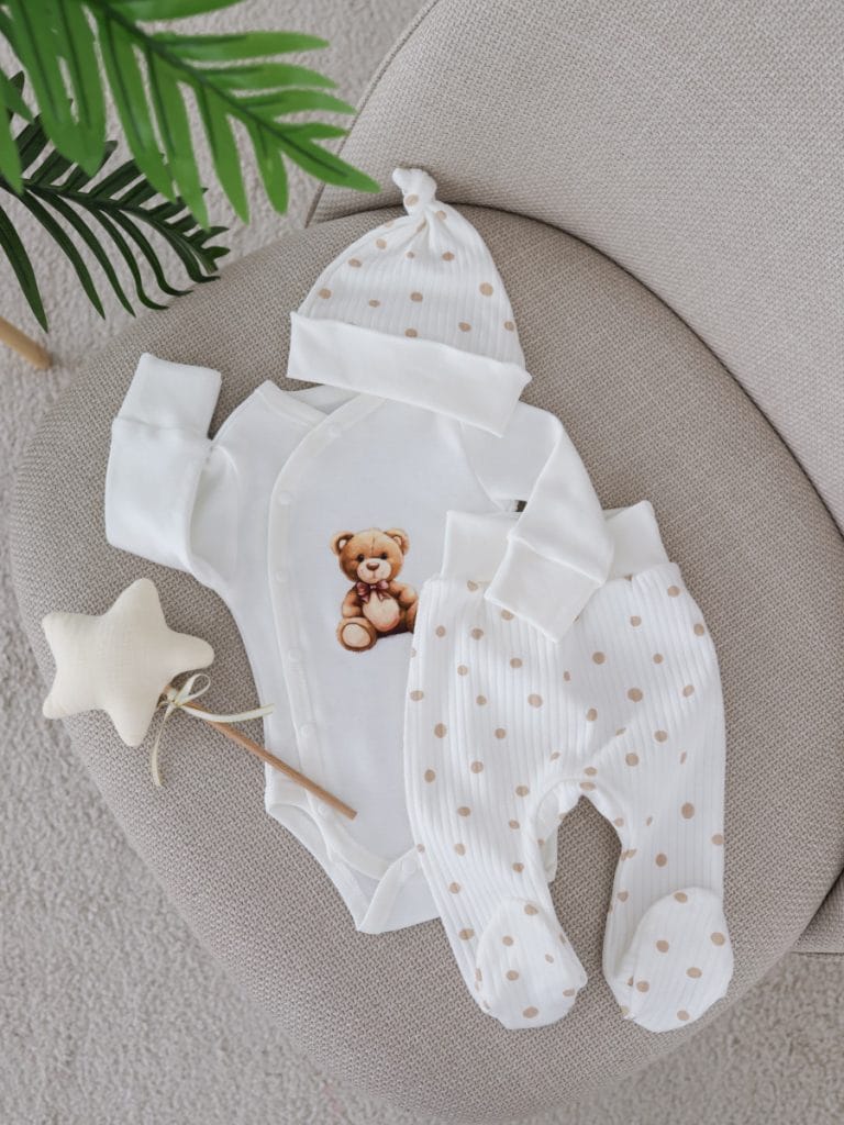 Костюм з боді