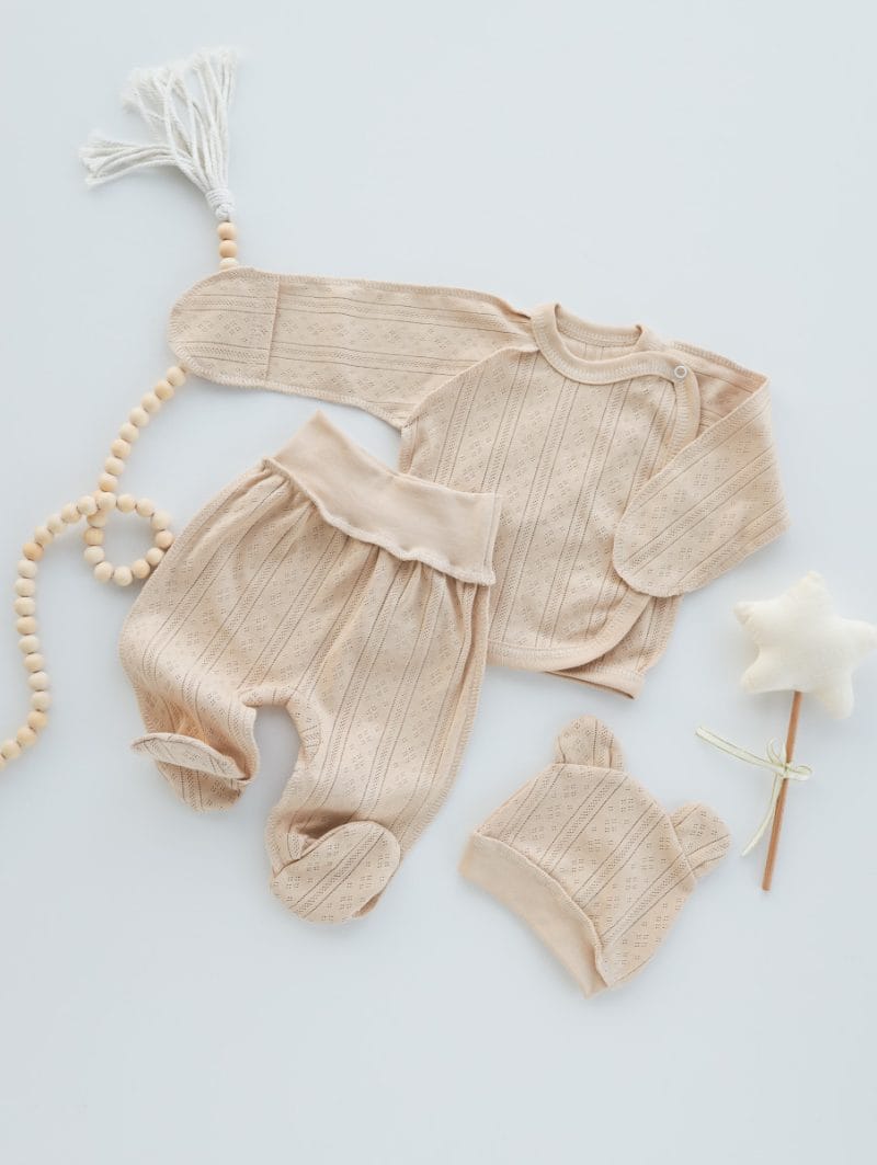 Костюм з роспашонкою Костюм з роспашонкою