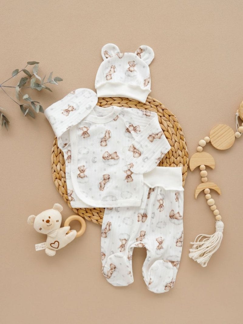 Костюм з льолею